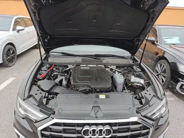 Audi A6L — Фото автомобиля 19