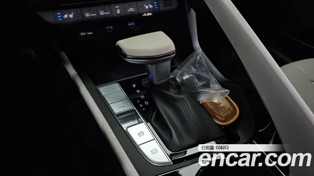 Hyundai Avante CN7 — Фото автомобиля 12