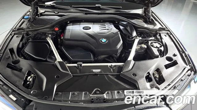 BMW 5 Series G30 — Фото автомобиля 6