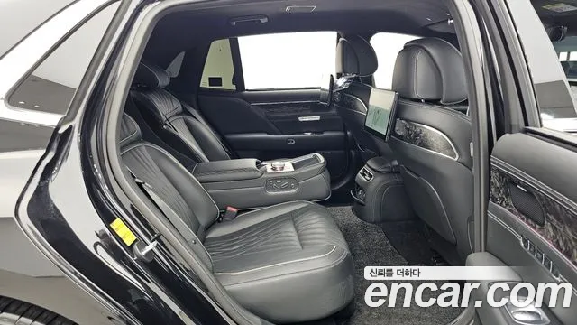 Genesis G90 — Фото автомобиля 11