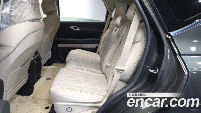 Genesis GV80 — Фото автомобиля 11