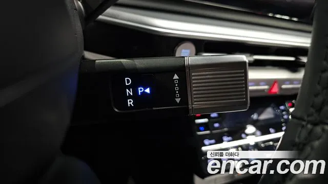 Hyundai Grandeur GN7 — Фото автомобиля 9