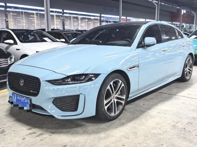 Фотография автомобиля — Jaguar XEL
