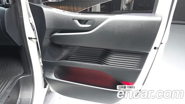 Hyundai Staria Staria Tourer 11 мест — Фото автомобиля 24
