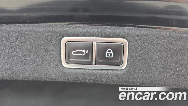 Hyundai Grandeur GN7 — Фото автомобиля 20