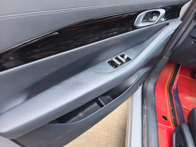 Geely Galaxy E5 — Фото автомобиля 8