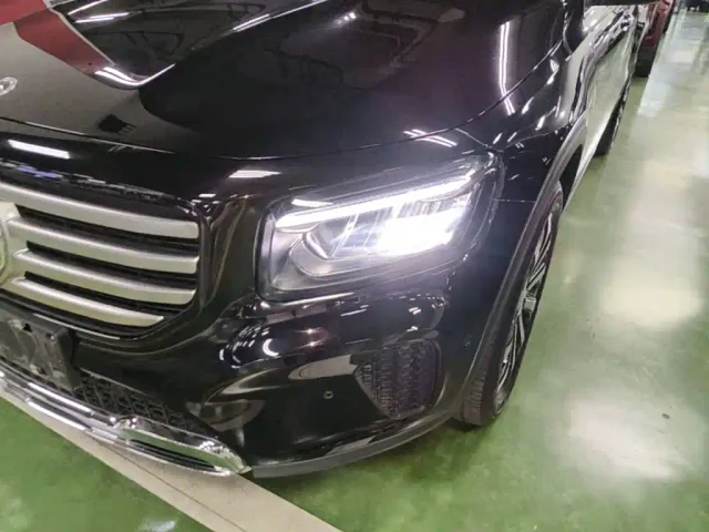 Mercedes-Benz GLB-Class — Фото автомобиля 23