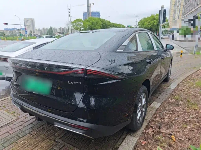 Geely Galaxy L6 — Фото автомобиля 6
