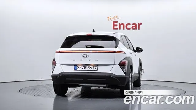 Hyundai Kona SX2 — Фото автомобиля 4