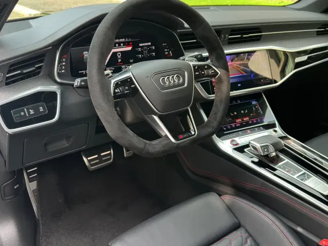 Audi RS 6 — Фото автомобиля 9