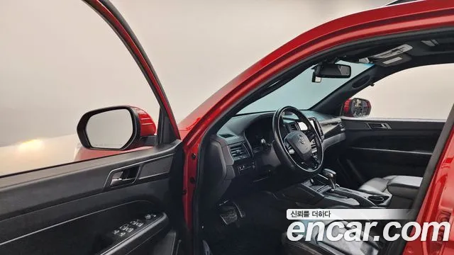KG_Mobility_Ssangyong Rexton Новый Rexton Sport Khan Дизель 2.2 2WD — Фото автомобиля 10
