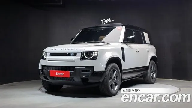 Фотография автомобиля — Land Rover Defender