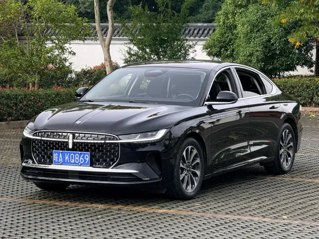 Фотография автомобиля — Lincoln Z