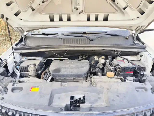 Wuling Asta — Фото автомобиля 3