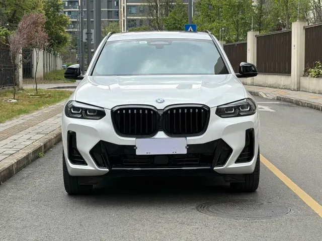 BMW X3 — Фото автомобиля 2