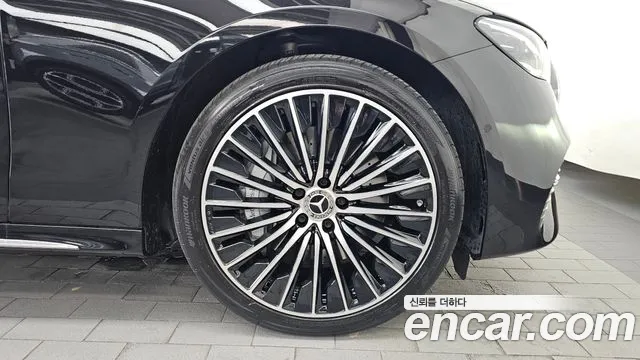 Mercedes-Benz E-Class W214 — Фото автомобиля 6