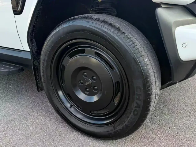 iCAR V23 — Фото автомобиля 20
