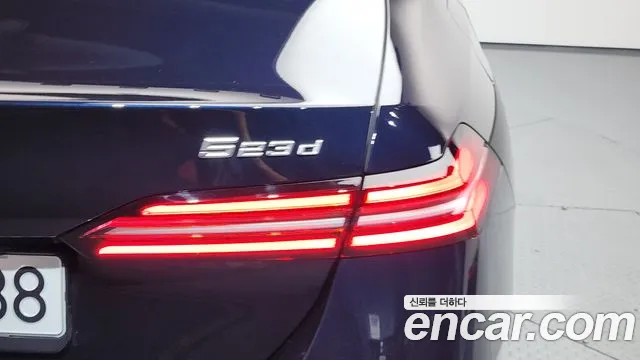 BMW 5-Series 5 серия (G60) 523d M Sport — Фото автомобиля 21