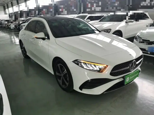 Mercedes-Benz A-Class — Фото автомобиля 3