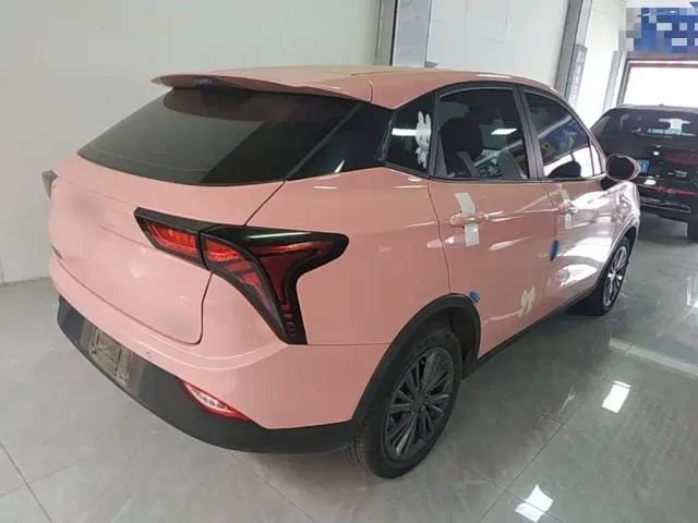 Nezha Auto Nezha V 2022 Trend 400 Lite Pink Custom Edition — Фото автомобиля 4