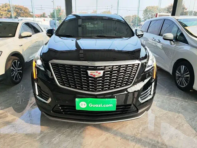 Cadillac XT5 — Фото автомобиля 2