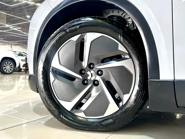 Nio EC6 — Фото автомобиля 8