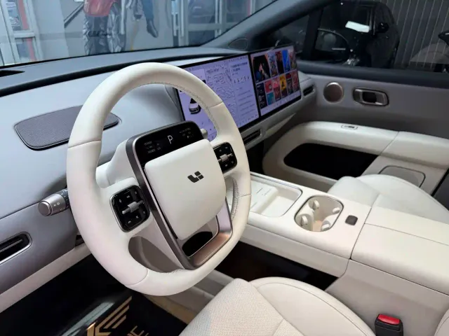 Li Auto i6 — Фото автомобиля 14