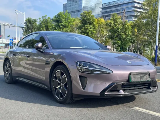 Xiaomi SU7 — Фото автомобиля 3
