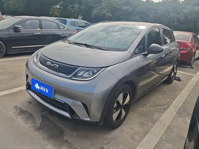 Фотография автомобиля — BYD Dolphin