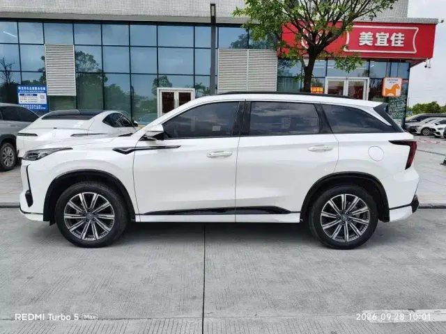 Changan CS75 Plus — Фото автомобиля 3