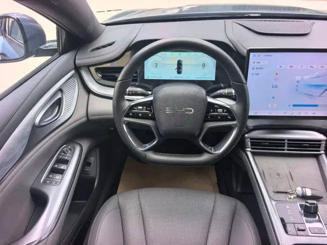 BYD Seal — Фото автомобиля 8