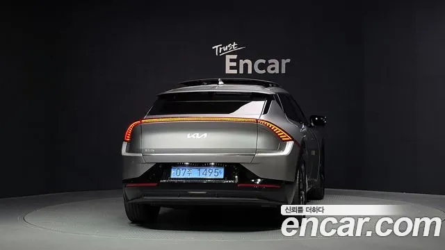 Kia EV6 — Фото автомобиля 4
