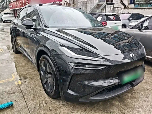 Onvo L60 — Фото автомобиля 3