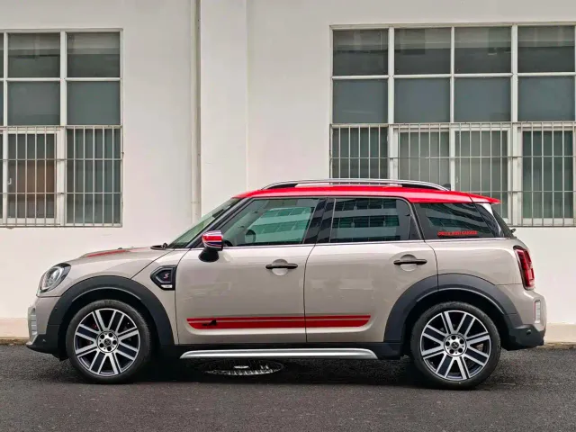 MINI Countryman — Фото автомобиля 5