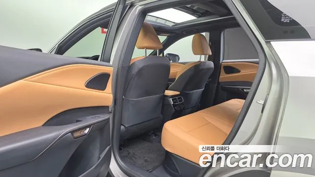Lexus RX — Фото автомобиля 17