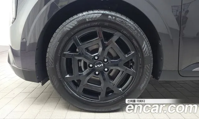 Kia Carnival 4th Gen — Фото автомобиля 5