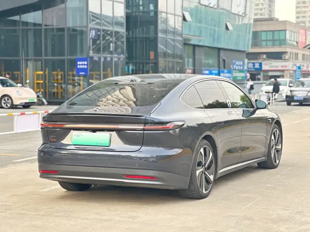 Nio ET7 — Фото автомобиля 11