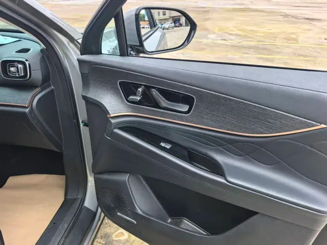 Chery Tiggo 9 — Фото автомобиля 10