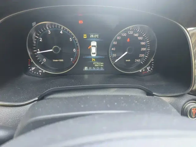 Hongqi Hongqi H7 2021 2.0T Elite Edition — Фото автомобиля 13