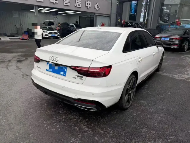 Audi A4L — Фото автомобиля 7