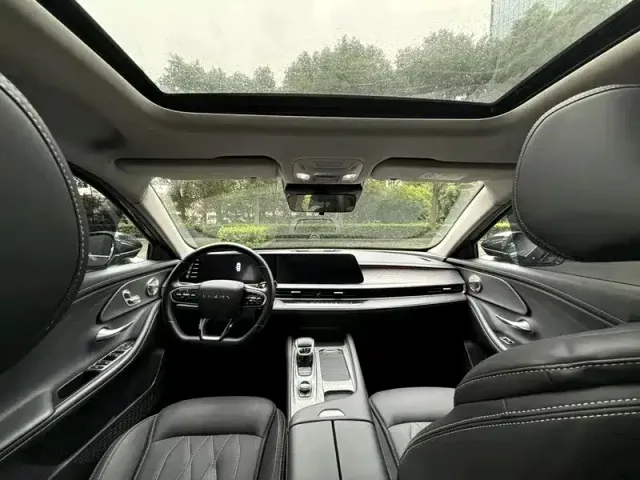 Chery Arrizo 8 — Фото автомобиля 7