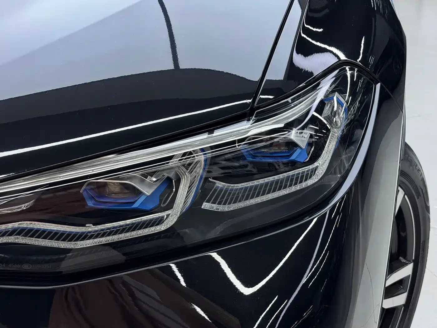 BMW BMW X7 2022 xDrive40i Exclusive M Sport Package — Фото автомобиля 19