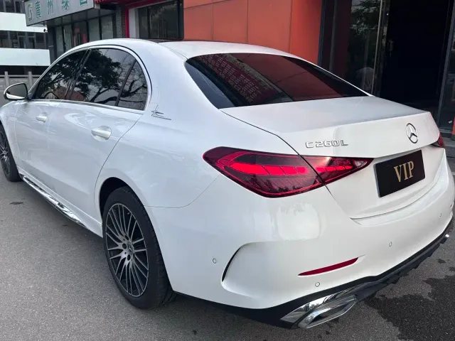 Mercedes-Benz C-Class — Фото автомобиля 4