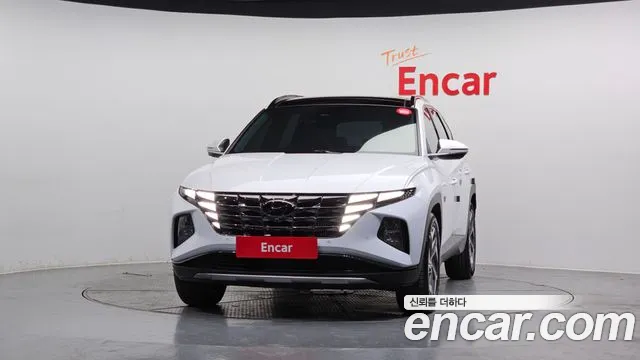 Hyundai Tucson Tucson (NX4) Бензин 1.6 турбо 2WD — Фото автомобиля 3