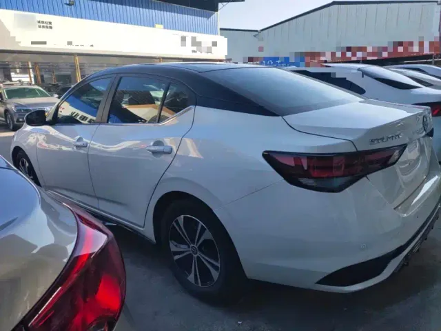Nissan Sylphy — Фото автомобиля 3