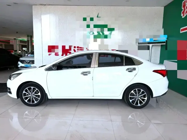 Chery Arrizo 5 — Фото автомобиля 3