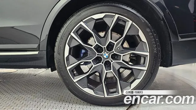 BMW X7 G07 — Фото автомобиля 6