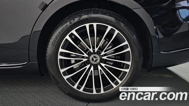 Mercedes-Benz S-Class S-класс W223 — Фото автомобиля 14