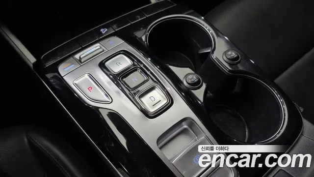 Hyundai Tucson Tucson (NX4) Дизель 2.0 4WD — Фото автомобиля 2