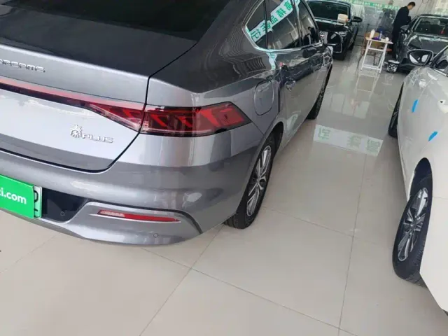 BYD Qin PLUS — Фото автомобиля 7